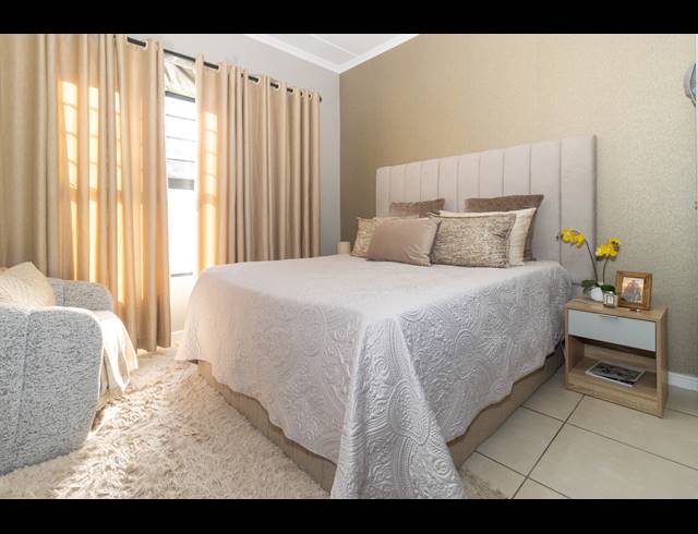 3 BEDROOM APARTMENT TO LET IN SANDOWN